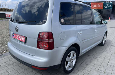 Минивэн Volkswagen Touran 2009 в 
