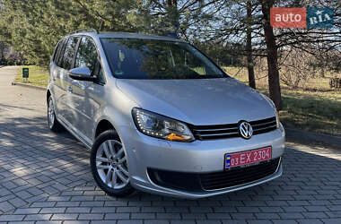 Минивэн Volkswagen Touran 2010 в 