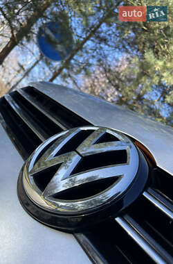 Минивэн Volkswagen Touran 2010 в 