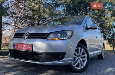 Минивэн Volkswagen Touran 2010 в 