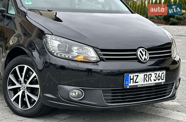 Минивэн Volkswagen Touran 2011 в 