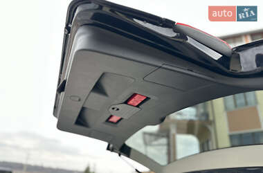 Минивэн Volkswagen Touran 2011 в 