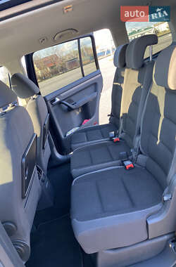 Мінівен Volkswagen Touran 2010 в 