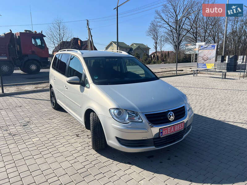 Volkswagen Touran 2009
