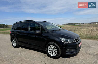 Микровэн Volkswagen Touran 2020 в 