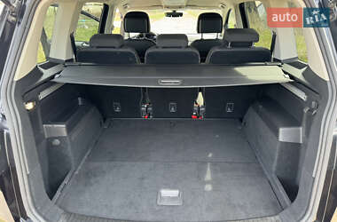 Микровэн Volkswagen Touran 2020 в 