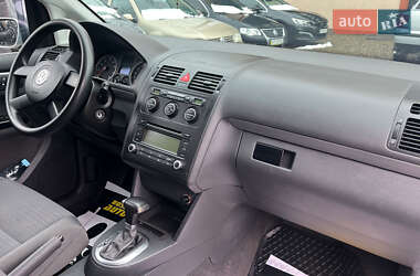 Минивэн Volkswagen Touran 2005 в 