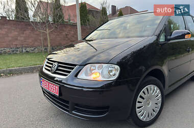 Мінівен Volkswagen Touran 2005 в 