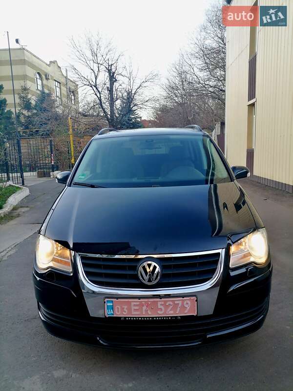 Volkswagen Touran 2009