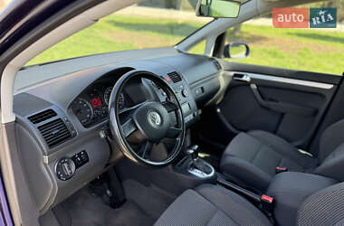 Минивэн Volkswagen Touran 2003 в 