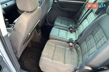 Минивэн Volkswagen Touran 2006 в 