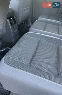 Мінівен Volkswagen Touran 2015 в 
