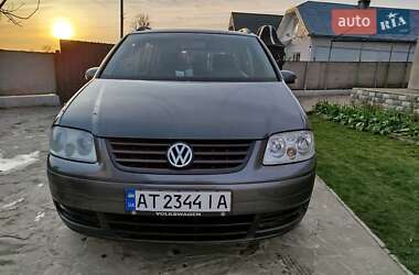 Минивэн Volkswagen Touran 2004 в 