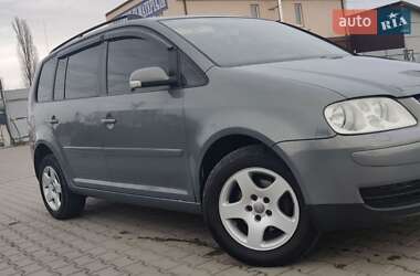 Минивэн Volkswagen Touran 2004 в 