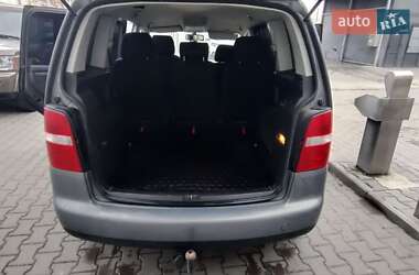 Минивэн Volkswagen Touran 2004 в 