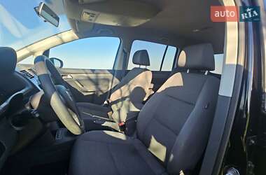 Минивэн Volkswagen Touran 2010 в 