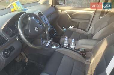 Мінівен Volkswagen Touran 2007 в 