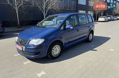 Минивэн Volkswagen Touran 2009 в 