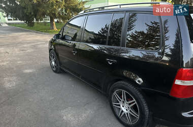 Минивэн Volkswagen Touran 2004 в 