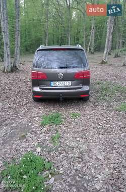 Минивэн Volkswagen Touran 2010 в 