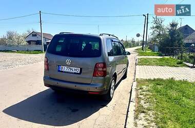Минивэн Volkswagen Touran 2007 в 