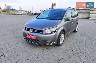 Мінівен Volkswagen Touran 2010 в 