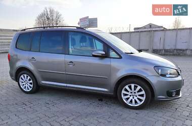 Мінівен Volkswagen Touran 2010 в 