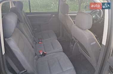 Мінівен Volkswagen Touran 2004 в 