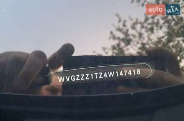 Мінівен Volkswagen Touran 2004 в 