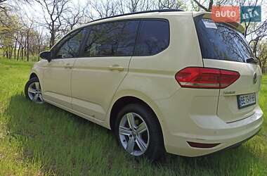 Микровэн Volkswagen Touran 2017 в 