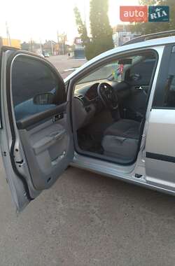 Минивэн Volkswagen Touran 2003 в 