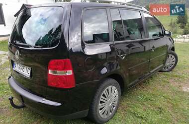 Мінівен Volkswagen Touran 2006 в 