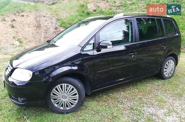 Мінівен Volkswagen Touran 2006 в 