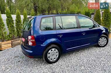 Минивэн Volkswagen Touran 2007 в 