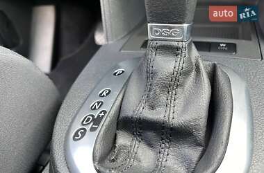 Минивэн Volkswagen Touran 2007 в 
