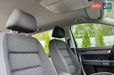 Минивэн Volkswagen Touran 2007 в 