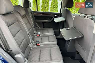 Минивэн Volkswagen Touran 2007 в 