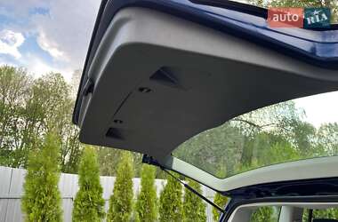 Минивэн Volkswagen Touran 2007 в 