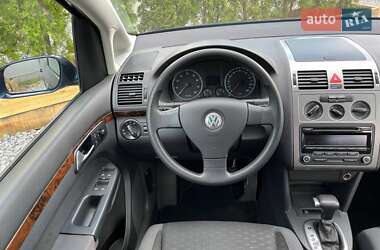 Минивэн Volkswagen Touran 2007 в 