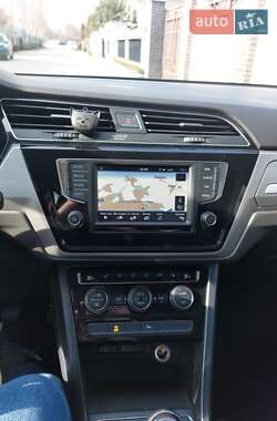 Мікровен Volkswagen Touran 2017 в 