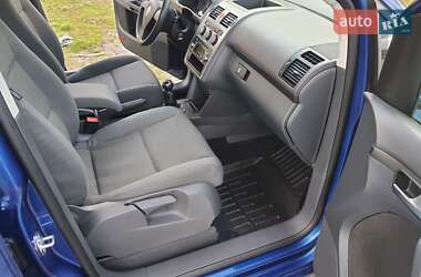 Минивэн Volkswagen Touran 2008 в 