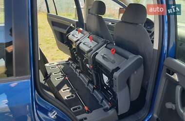 Минивэн Volkswagen Touran 2008 в 