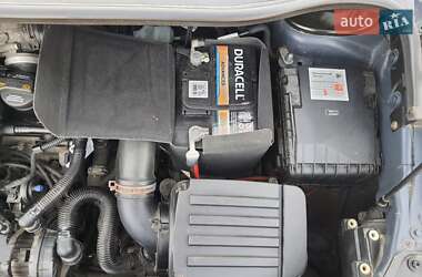Минивэн Volkswagen Touran 2008 в 