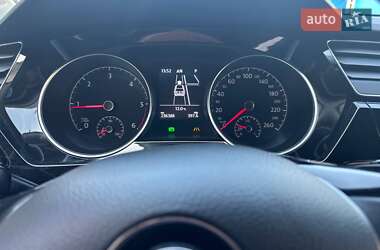 Мікровен Volkswagen Touran 2017 в 