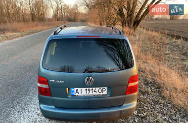 Мінівен Volkswagen Touran 2004 в 