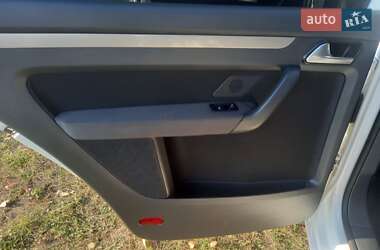 Минивэн Volkswagen Touran 2009 в 