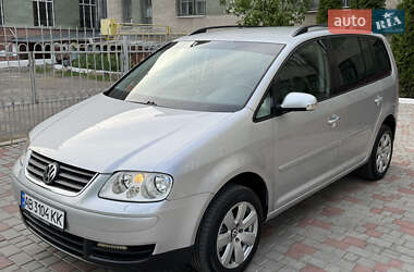 Минивэн Volkswagen Touran 2004 в Тульчине