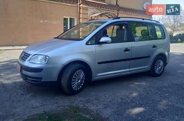 Минивэн Volkswagen Touran 2005 в Дубно