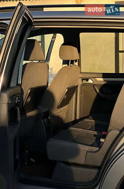 Минивэн Volkswagen Touran 2008 в 