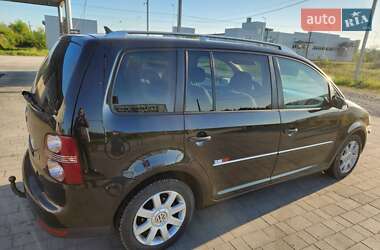 Мінівен Volkswagen Touran 2008 в 